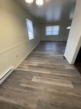 311 Brookdale Dr in Salisbury, MD - Building Photo - Building Photo