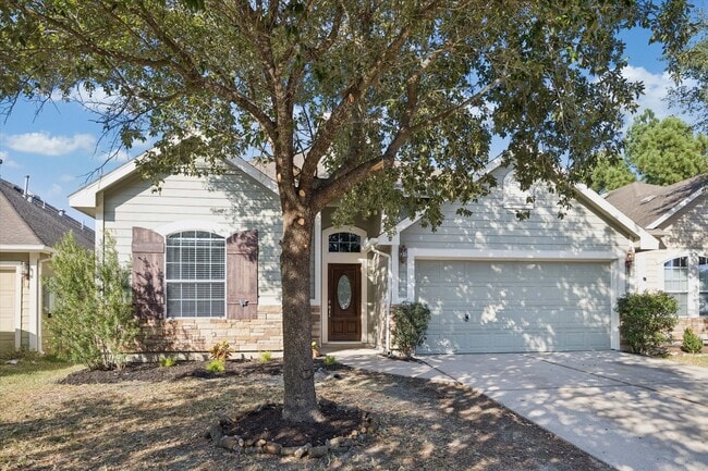 2915 Crescent Oaks Park Ln