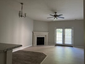 325 Falling Br Rd in Christiansburg, VA - Building Photo