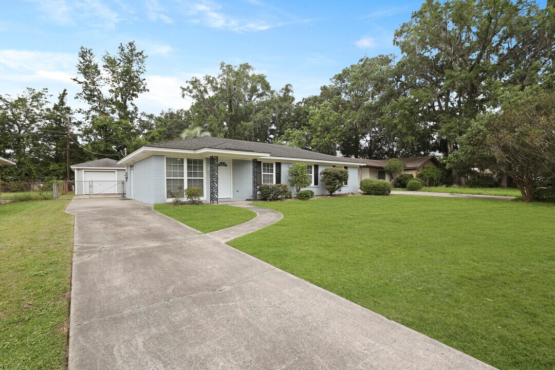 517 San Anton Dr in Savannah, GA - Building Photo