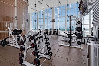 1643 Brickell Ave, Unit 1406 in Miami, FL - Building Photo - Building Photo