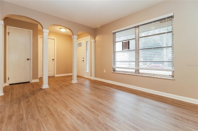 1352 Ranchwood Dr in Clearwater, FL - Building Photo - Building Photo