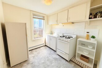 209 3rd St in Hoboken, NJ - Foto de edificio - Building Photo