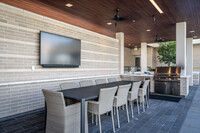 NOVEL River Oaks by Crescent Communities in Houston, TX - Building Photo - Building Photo