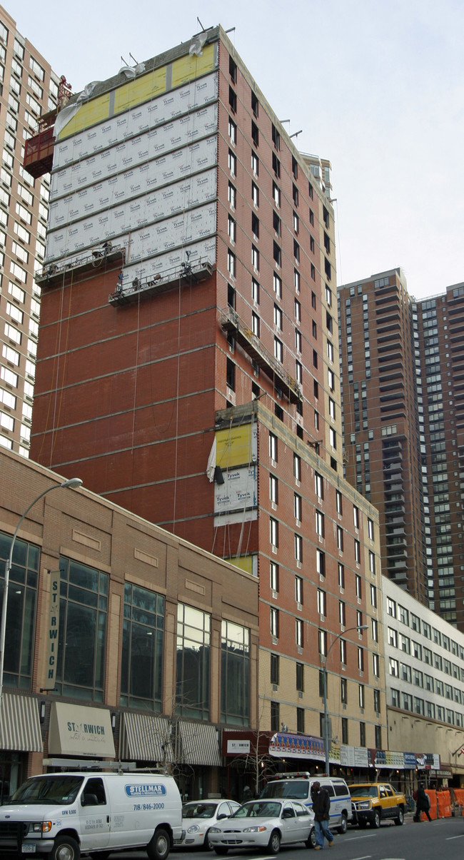 519 West 42nd Street in New York, NY - Foto de edificio - Building Photo