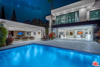 511 N Rexford Dr in Beverly Hills, CA - Building Photo - Building Photo