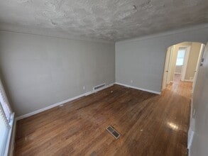 20101 Biltmore St in Detroit, MI - Building Photo - Building Photo