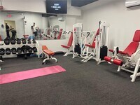 700 Biltmore Way photo'