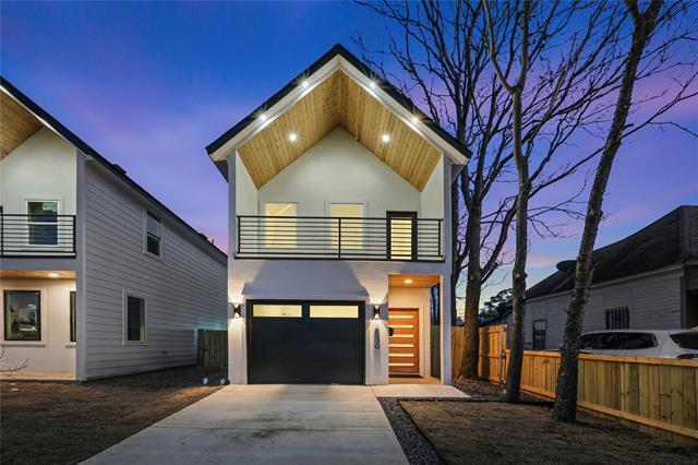2530 Pennsylvania Ave in Dallas, TX - Building Photo