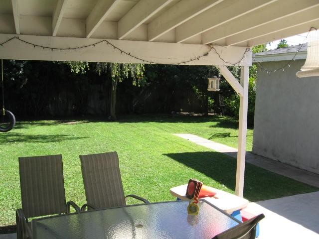 14330 Hatteras St in Los Angeles, CA - Building Photo - Building Photo