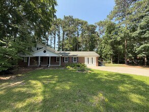 208 Hardwood Ridge in Clayton, NC - Building Photo - Building Photo