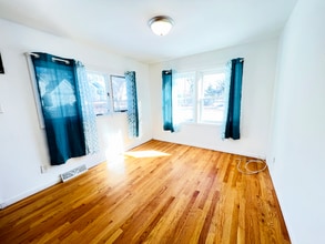 2505 Edgewood Ave in Rotterdam, NY - Building Photo - Building Photo