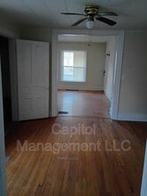 917 Seymour Ave in Lansing, MI - Foto de edificio - Building Photo