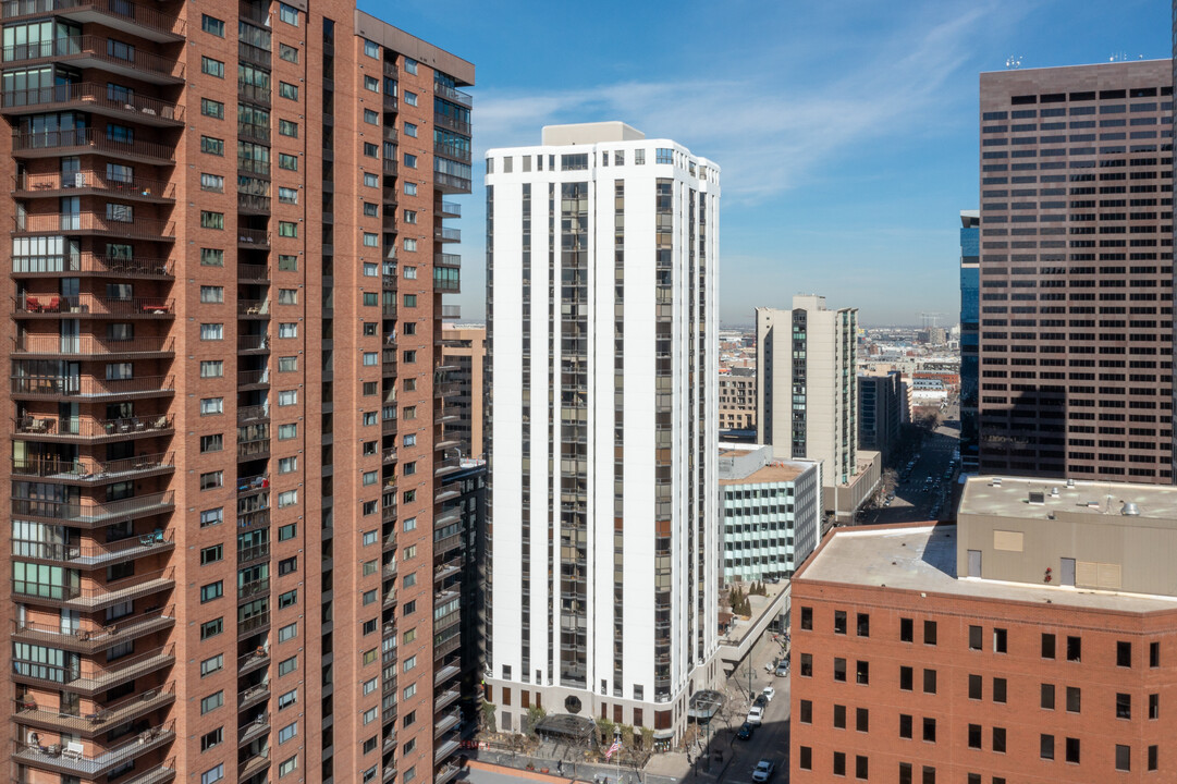 Barclay Towers in Denver, CO - Building Photo