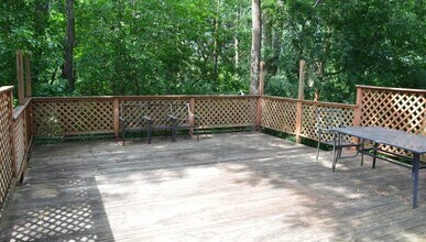 2702 Homestead Rd in Madison, WI - Building Photo - Building Photo