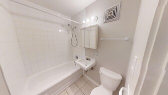 9932-9105 105 Ave in Grande Prairie, AB - Building Photo