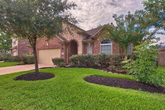 6906 Patterson Dr in Missouri City, TX - Building Photo - Building Photo