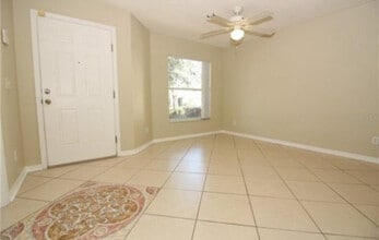 305 Garden Oak Ct in Apopka, FL - Building Photo - Building Photo