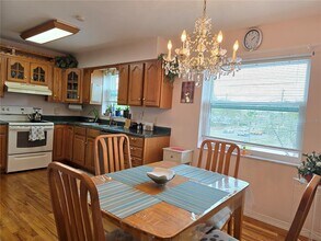 1120 Rue Des Chateaux in South Pasadena, FL - Building Photo - Building Photo