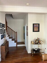 334 W Islay St in Santa Barbara, CA - Building Photo - Building Photo