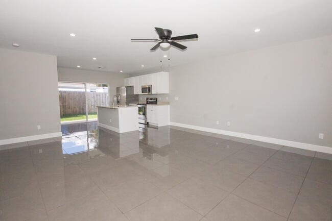195 S 4th St in Lantana, FL - Building Photo - Building Photo