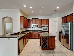 8278 Emerald Forest Ct in Sanford, FL - Foto de edificio - Building Photo