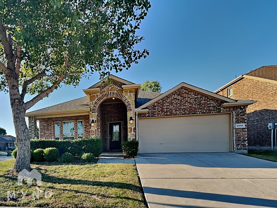 5591 Coventry Drive in Prosper, TX - Building Photo