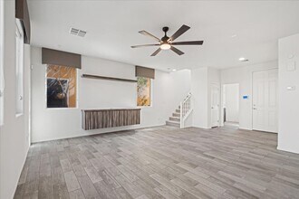 628 Wounded Star Ave in Las Vegas, NV - Building Photo - Building Photo