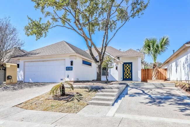 418 Cinnamon Teal Loop in Laredo, TX - Building Photo - Building Photo