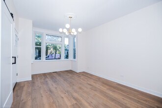 1711 W Henderson St in Chicago, IL - Building Photo - Building Photo