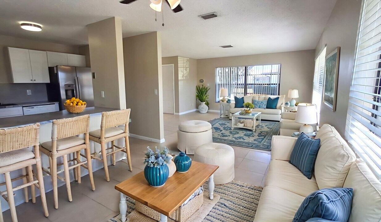 1611 Laurel Leaf Ln in Fort Pierce, FL - Building Photo