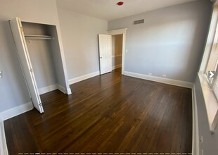 466 Commonwealth Ave in Boston, MA - Building Photo - Building Photo