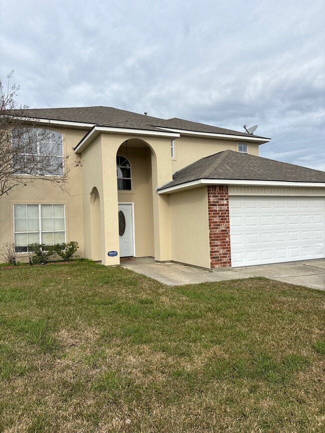 property at 36013 Raleigh Dr