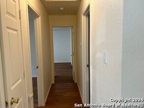 4409 Terra Summit Rd in San Antonio, TX - Building Photo - Building Photo