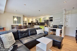 10026 Fair Wds Dr in Fairfax, VA - Building Photo - Building Photo