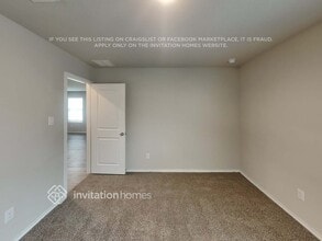 10511 Varmus Dr in Converse, TX - Building Photo - Building Photo