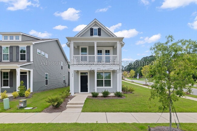 property at 204 White Oak Gdn Wy