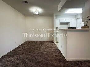 10200 Belle Rive Blvd, Unit 80 in Jacksonville, FL - Building Photo - Building Photo