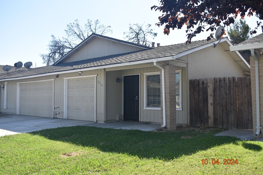 5717 Brush Creek Dr in Stockton, CA - Building Photo