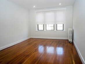 7 Naples Rd-Unit -6 in Brookline, MA - Building Photo - Building Photo