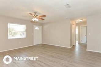 3215 Joe Louis Dr in Sarasota, FL - Building Photo - Building Photo