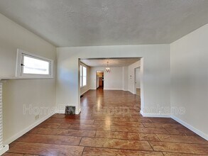 914 E Indiana Ave in Spokane, WA - Building Photo - Building Photo