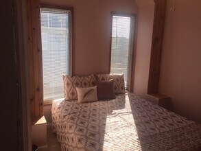 68 Decatur Ave in Seaside Park, NJ - Foto de edificio - Building Photo