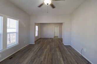 535 S 39th W Ave in Tulsa, OK - Building Photo - Building Photo