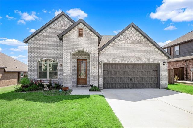 1202 Alderwood Dr in Justin, TX - Building Photo - Building Photo