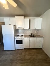 5427 N Shore Dr in Duluth, MN - Building Photo - Building Photo