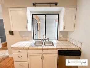 4644 Chestnut Ln in Boulder, CO - Foto de edificio - Building Photo