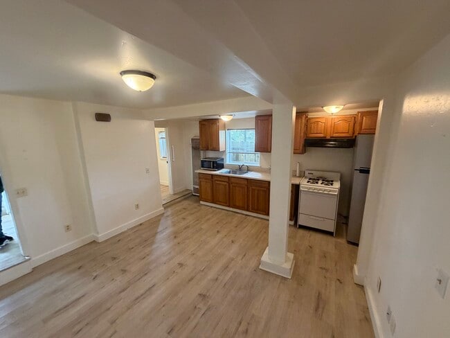 3756 Busey Ln, Unit 3756 busey #2, Unit 3756 busey #2