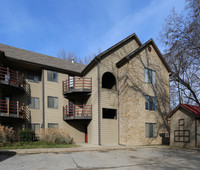 Briarstone in Lawrence, KS - Foto de edificio - Building Photo