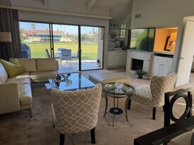 118 Racquet Club Dr S in Rancho Mirage, CA - Building Photo